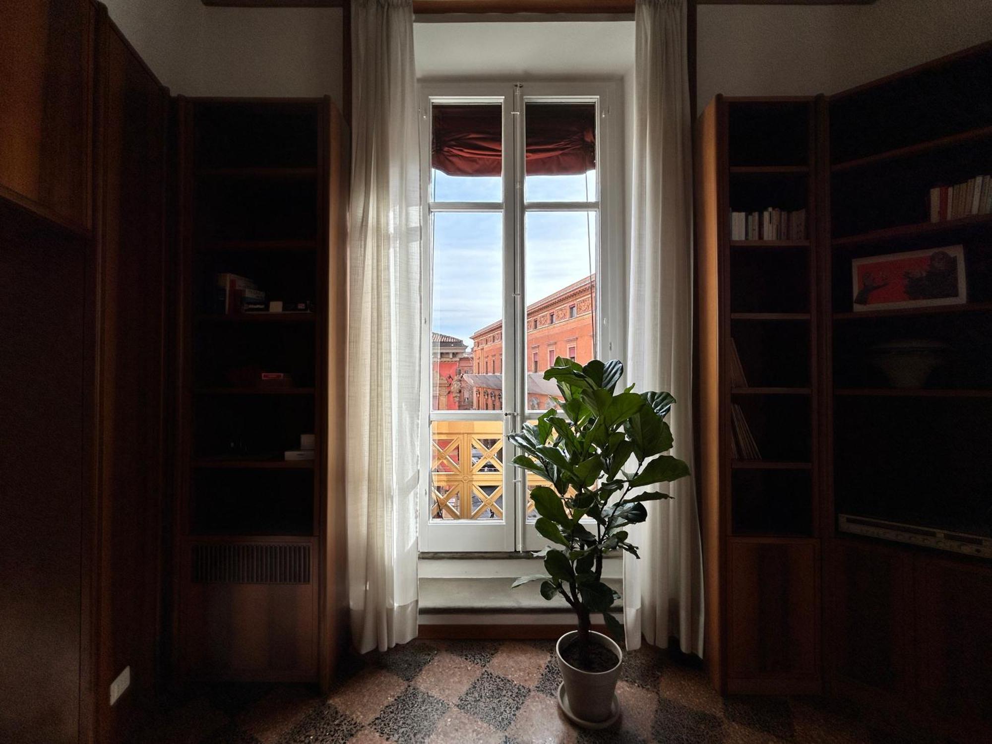 Frame Bologna Hotel Buitenkant foto